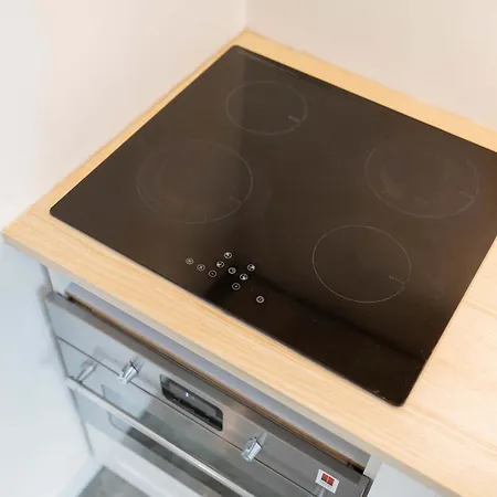 Urban Luxe 70 M2 Two-bedroom Gb-62 *