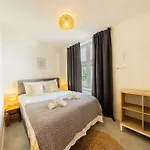 아파트 Urban Luxe 70 M2 Two-bedroom Gb-62 에인트호번
