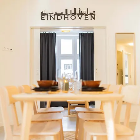 Urban Luxe 70 M2 Two-bedroom Gb-62 Apartmán