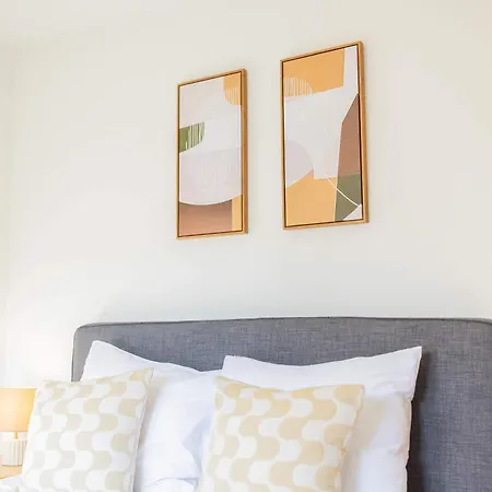 Urban Luxe 70 M2 Two-bedroom Gb-62 Αϊντχόφεν