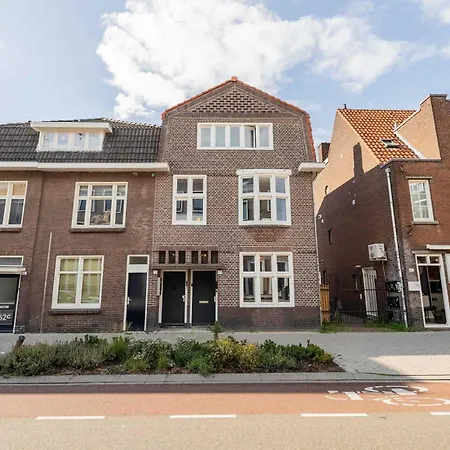 Urban Luxe 70 M2 Two-bedroom Gb-62 *