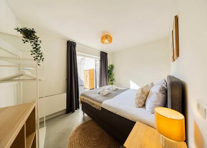 Apartment Urban Luxe 70 M2 Two-bedroom Gb-62 *