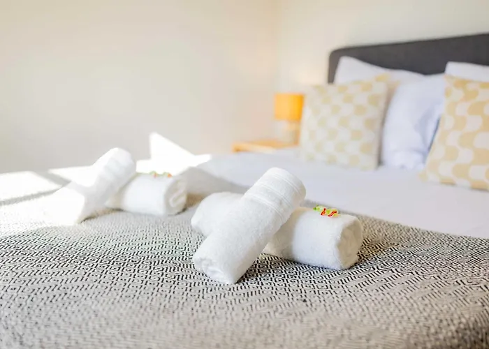 Urban Luxe 70 M2 Two-bedroom Gb-62 Apartment *